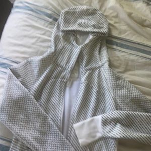 Lululemon zip up